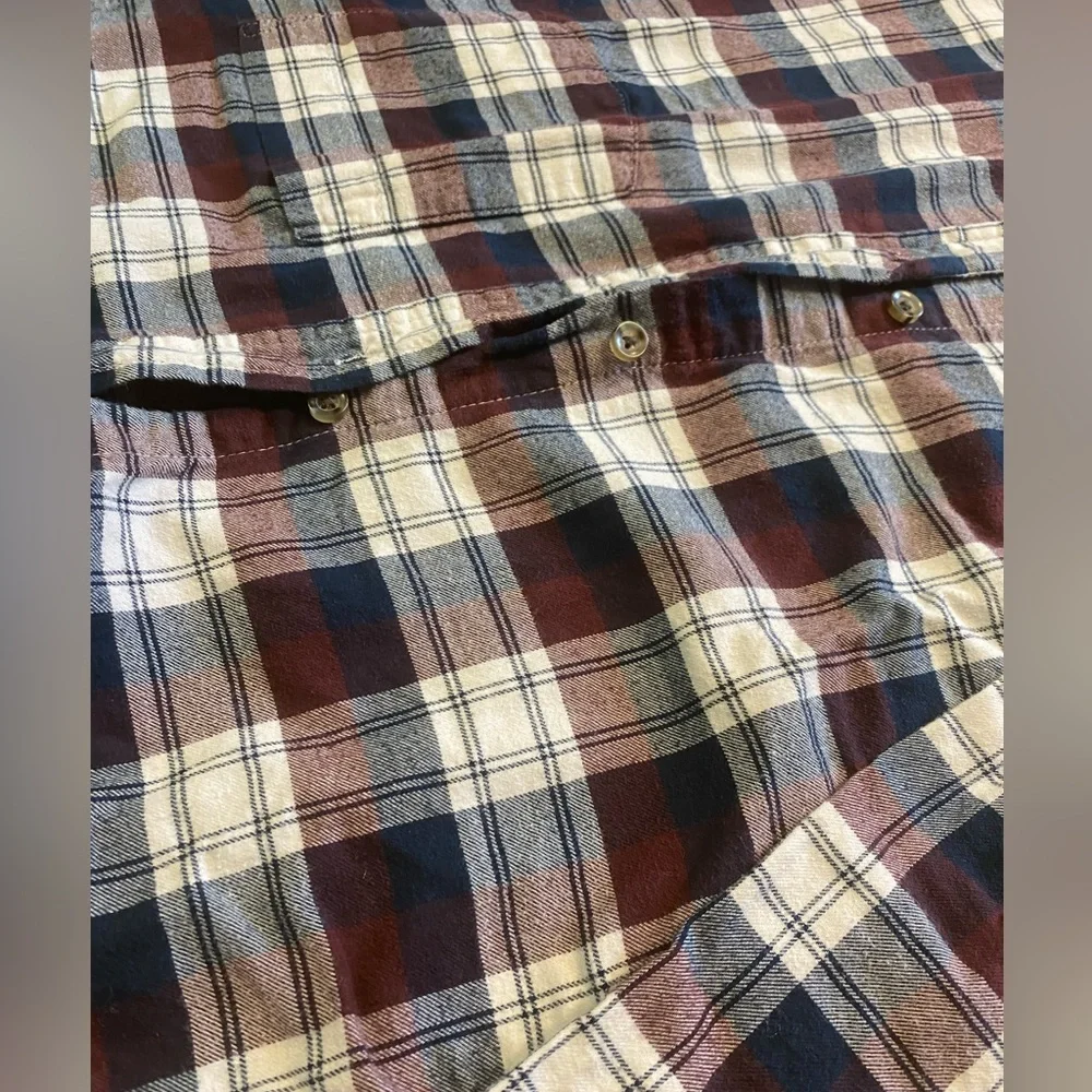 Button down Blouse - Picture 3 of 5